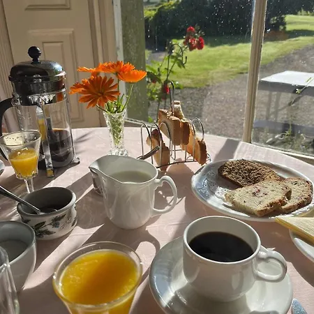 Bed & Breakfast Templemacateer Temple